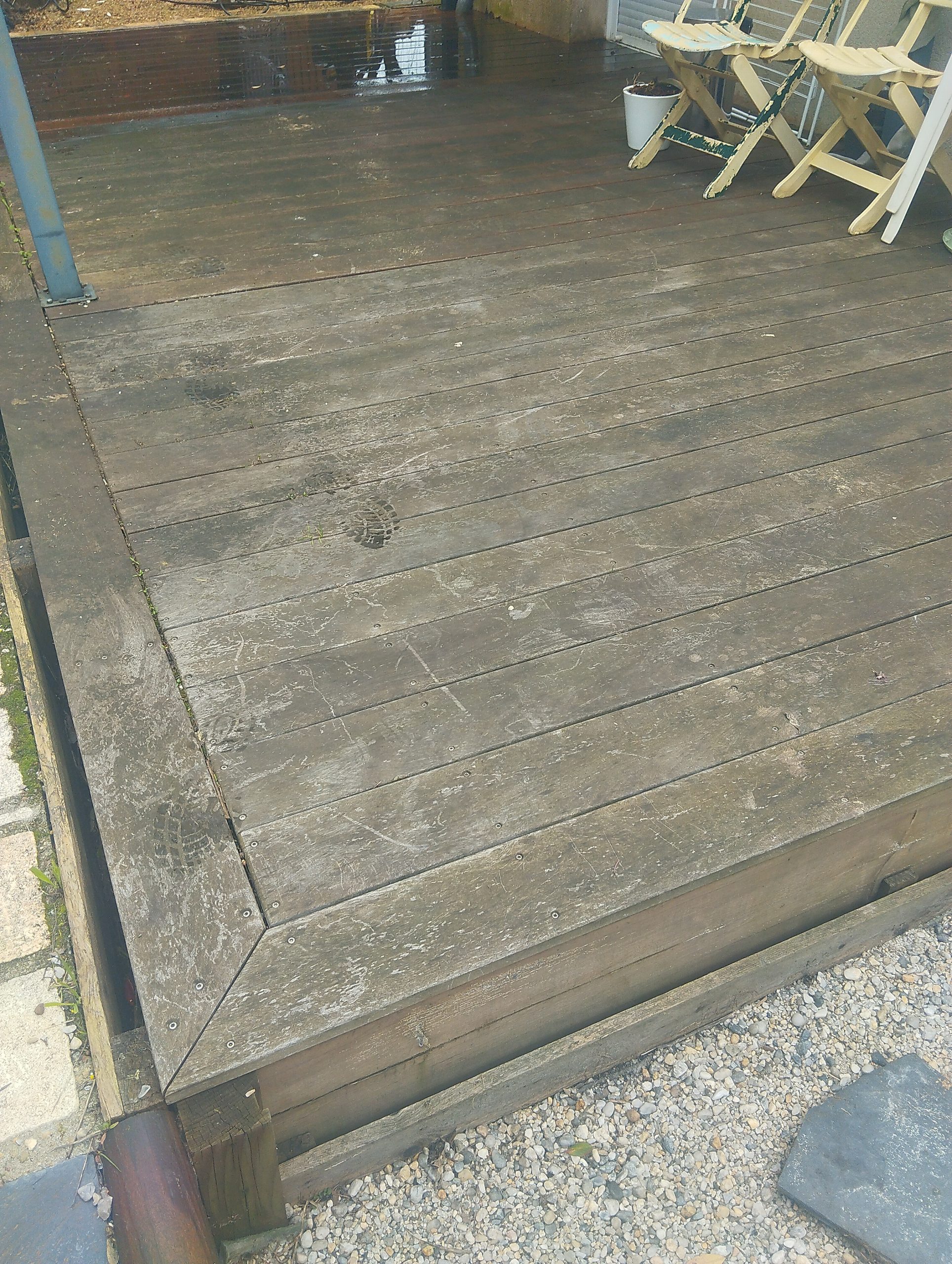 Terrasse qui a perdu son éclat